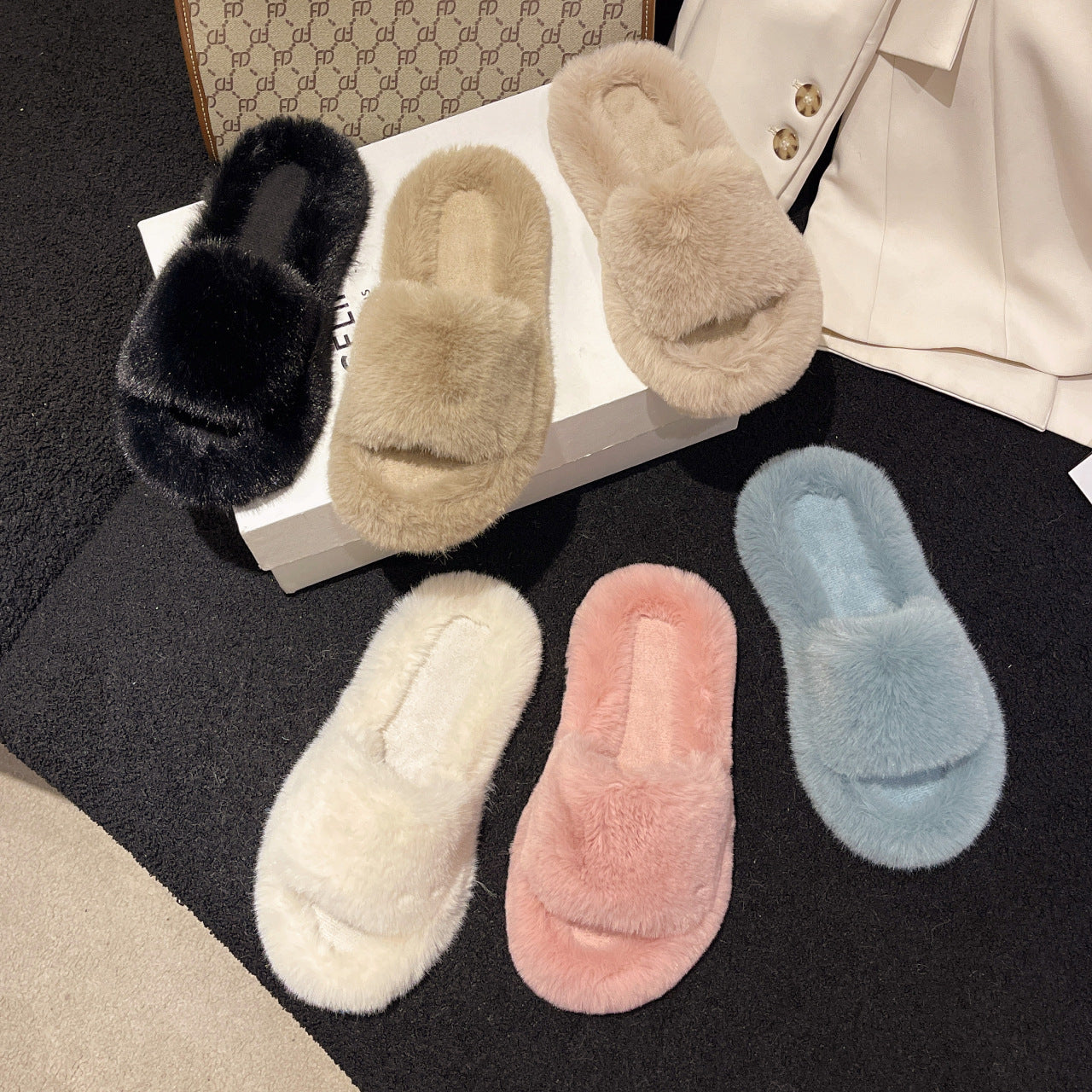 Women's Fluffy Outer Wear Korean Fashion Home Sandals