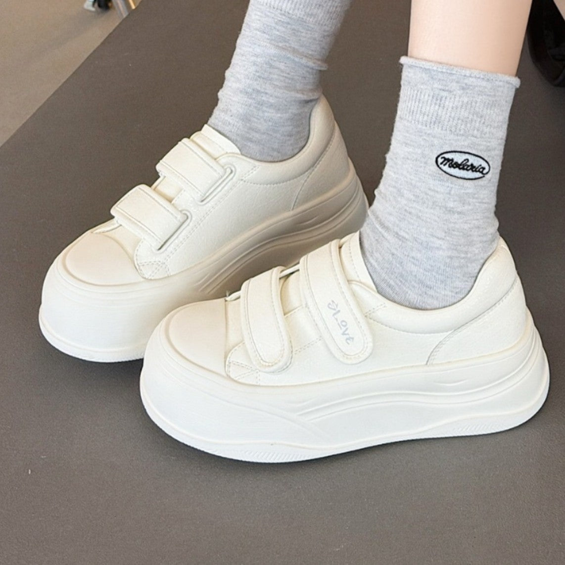 Women's Spring Versatile Height Increasing Lightweight Soft Sneakers