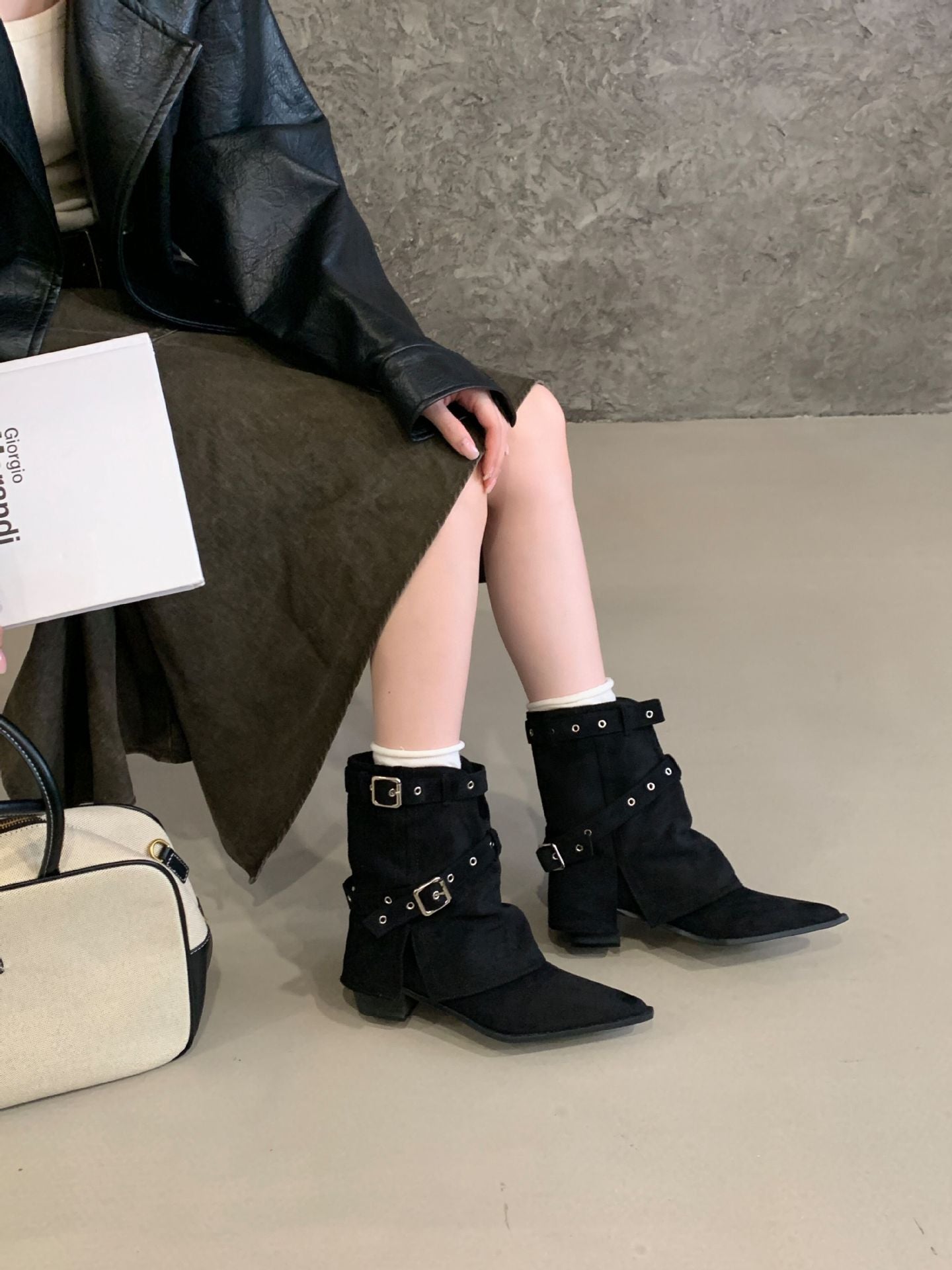 Hot Pants Female Chunky Martin Temperament Skinny Women's Leather Boots