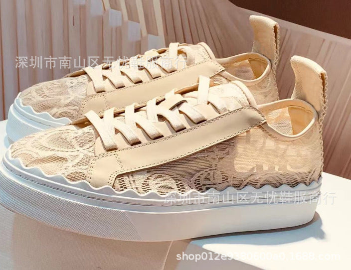 Fashion Mesh Breathable Thin Lace Round Women's Board Shoes