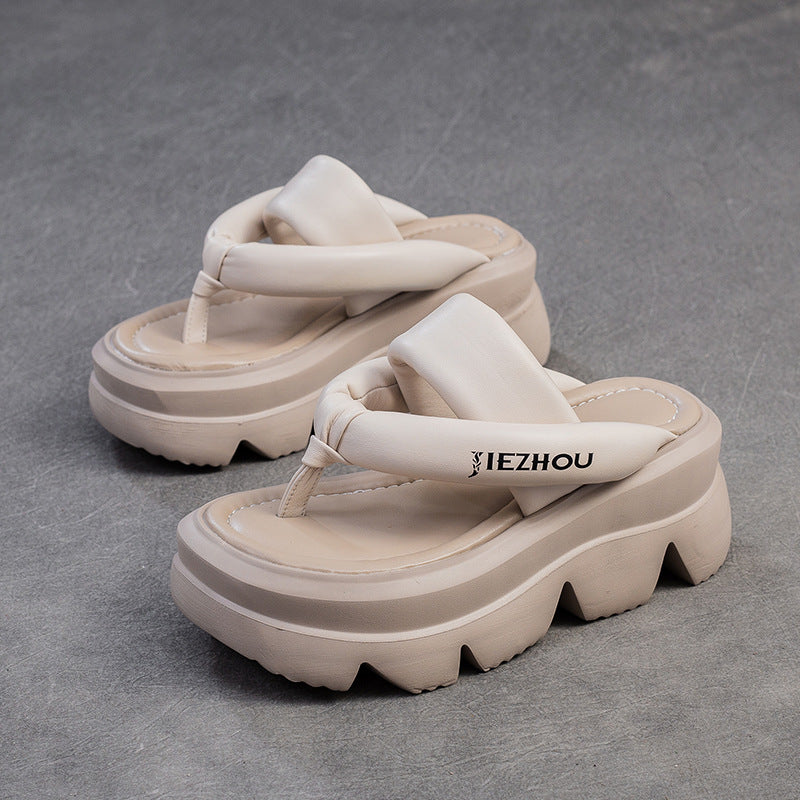 Women's Thick Bottom Fashion Outerwear Flip-flops Niche Slippers