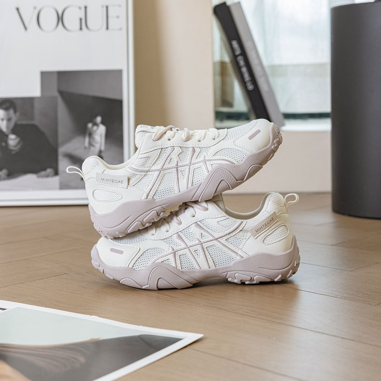 Women's Bottom Inner Height Increasing Soft Not Tired Feet For Long Women's Sports Shoes