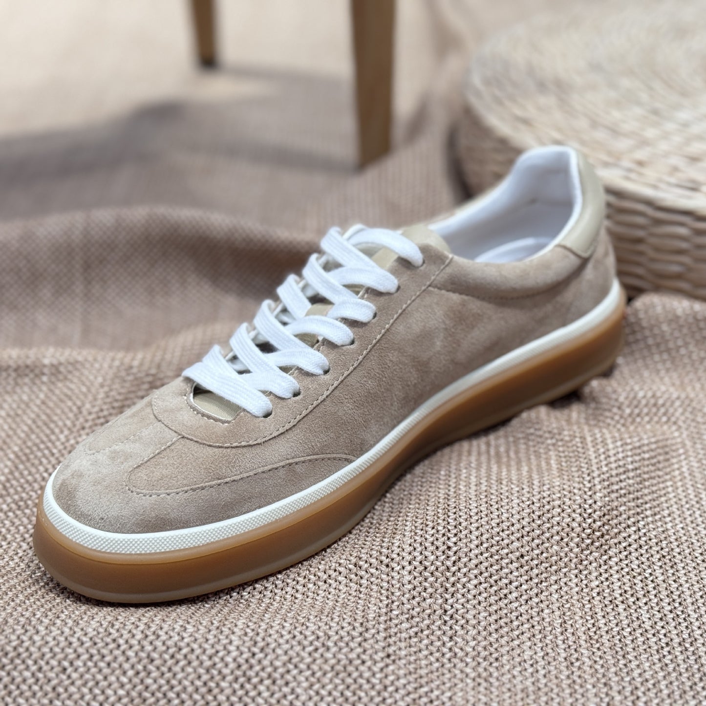 Men's Personality German Training Genuine Lace Up Round Sneakers