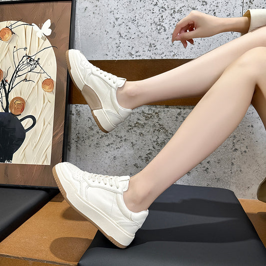 Women's Horse Autumn Sports Versatile Retro German Training Casual Shoes