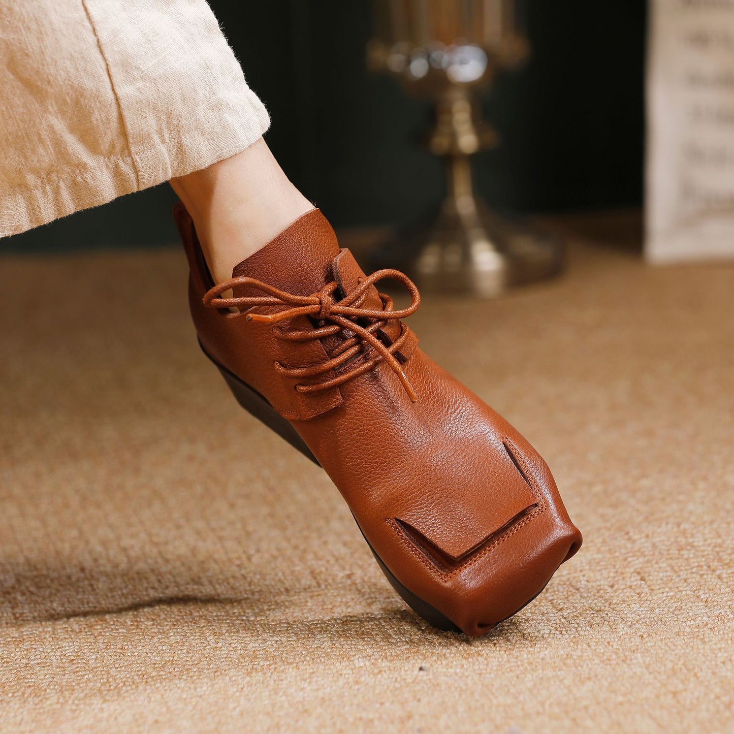 Women's Retro Ankle High-cut Full Grain Cow Mid Heels
