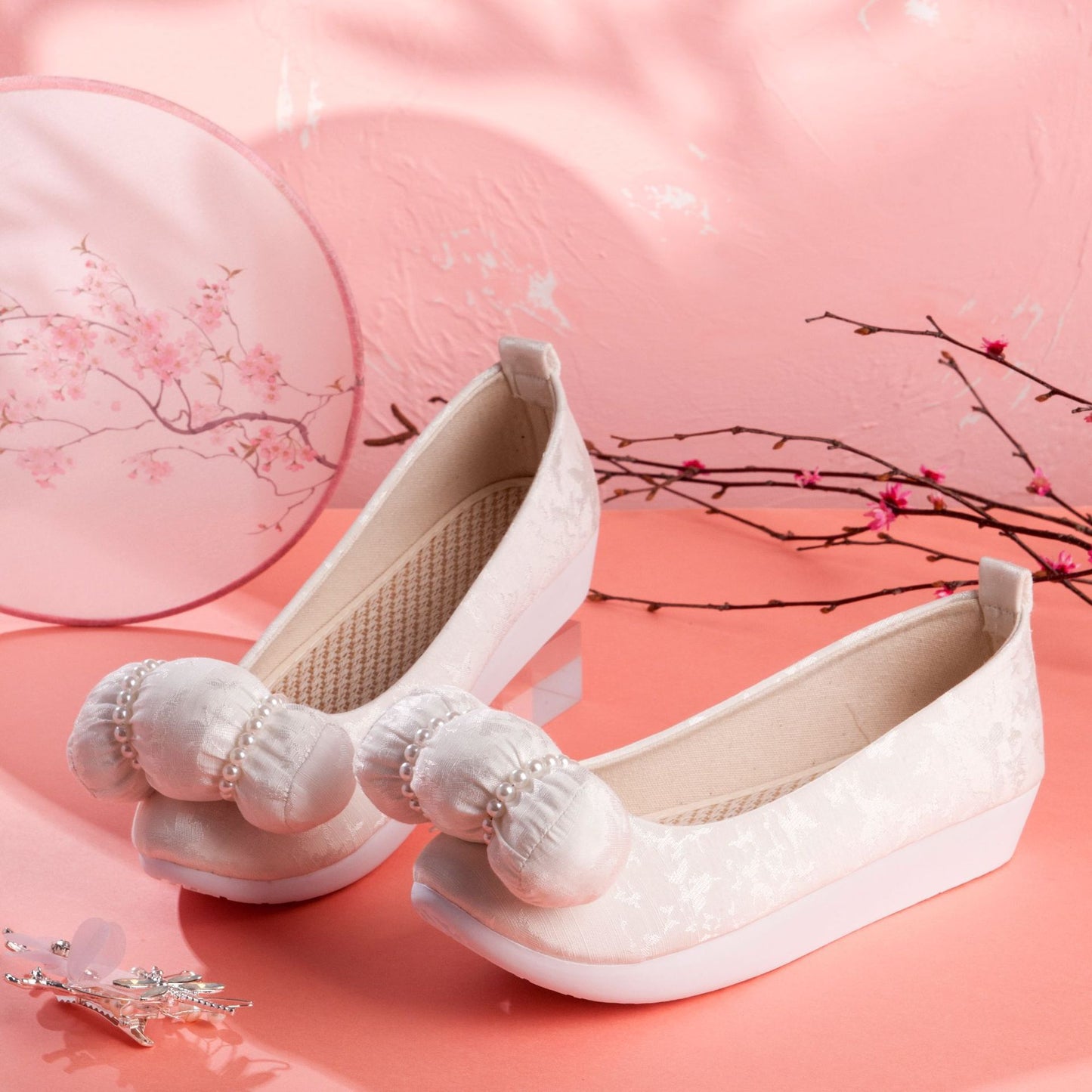 For Han Chinese Clothing Cloud Toe Workshop Handmade Pearl Casual Shoes
