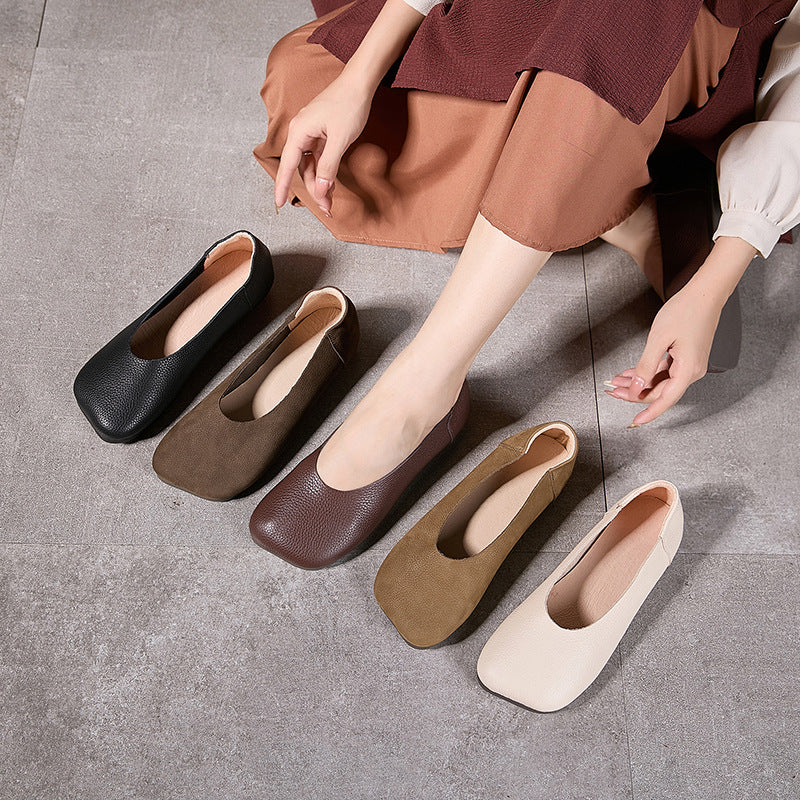Women's Soft Bottom Square Toe Flat Black Breathable Comfortable Professional Women's Casual Shoes