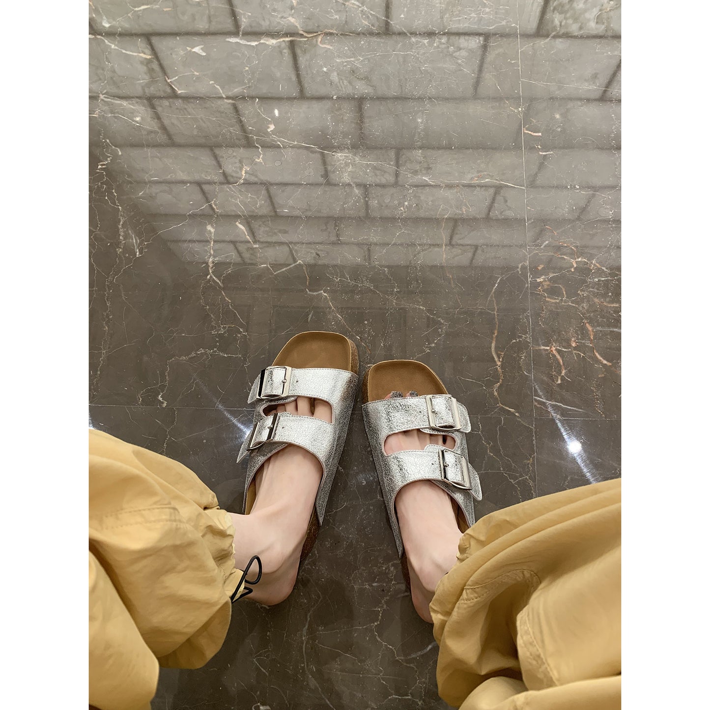 Women's Grape Mom Summer Wear Slip-on Double Buckle Sandals