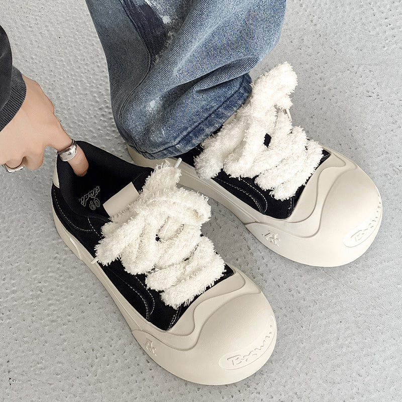 Platform Height Increasing Big Toe Couple Black Sneakers