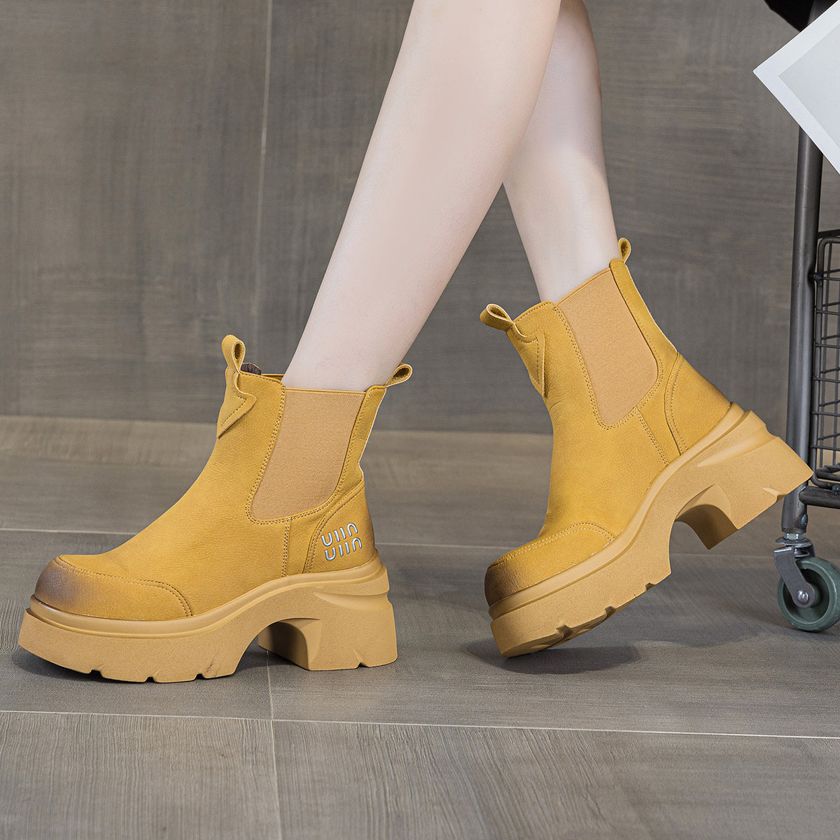Women's Bottom Autumn Fashion British Style Slip-on Smoke Women's Leather Boots