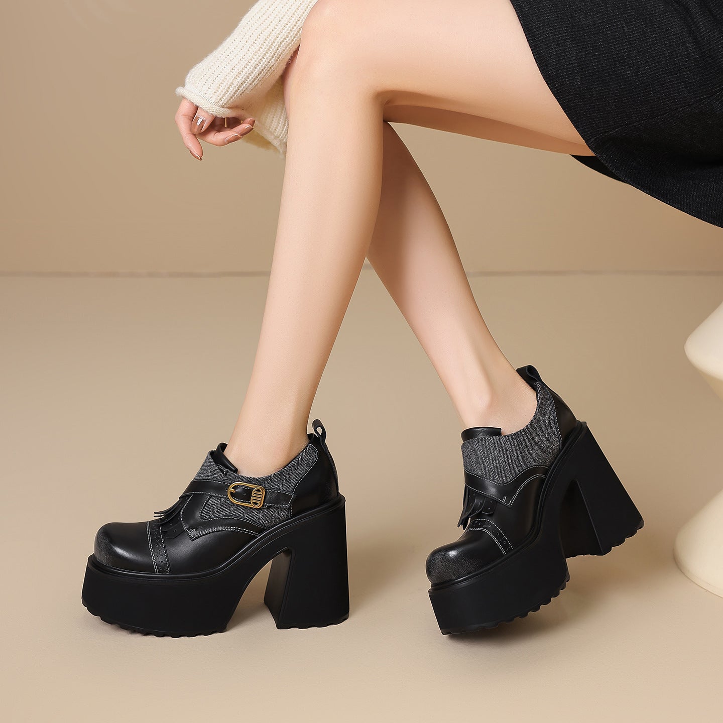 Women's Style Retro Chunky Super High Cowhide Stitching Small Heels