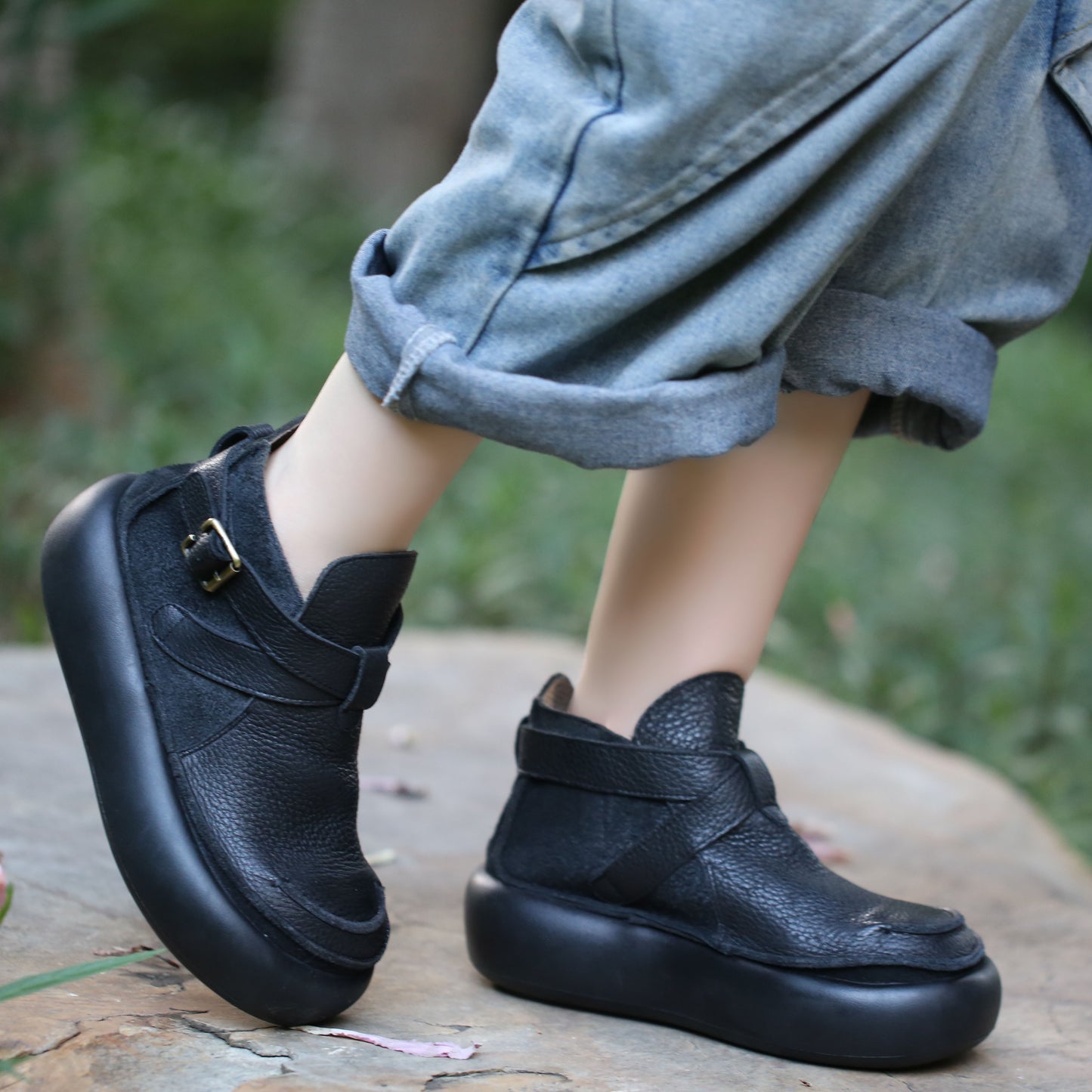 Layer Cowhide Bread Bottom Smiley Are Boots