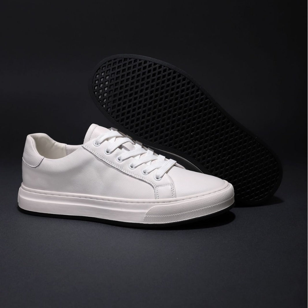 Men's Versatile Fashion Low Top White Trendy Comfortable Sneakers