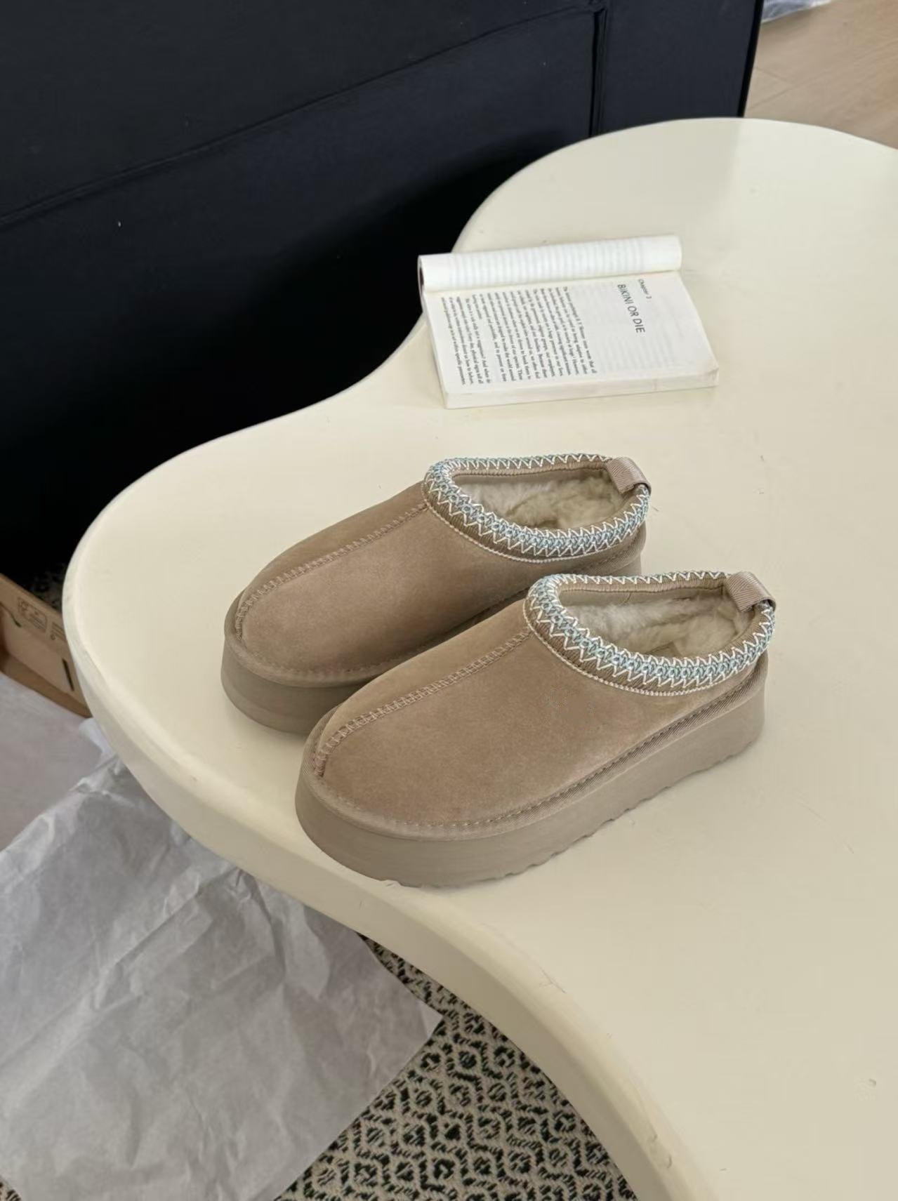 Women's Fur Integrated Ethnic Style Thick Bottom Winter Warm Women's Shoes