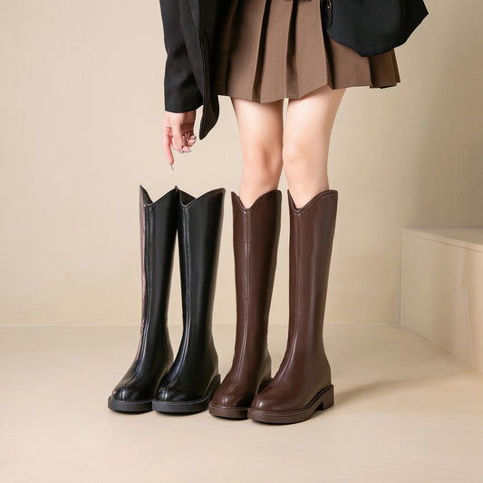 V Cut Tall Knight Below The Boots