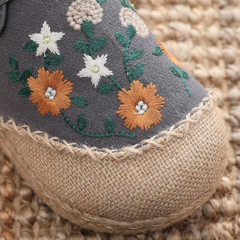 Women's Ethnic Style Embroidered Flower Daisy Cotton Casual Shoes