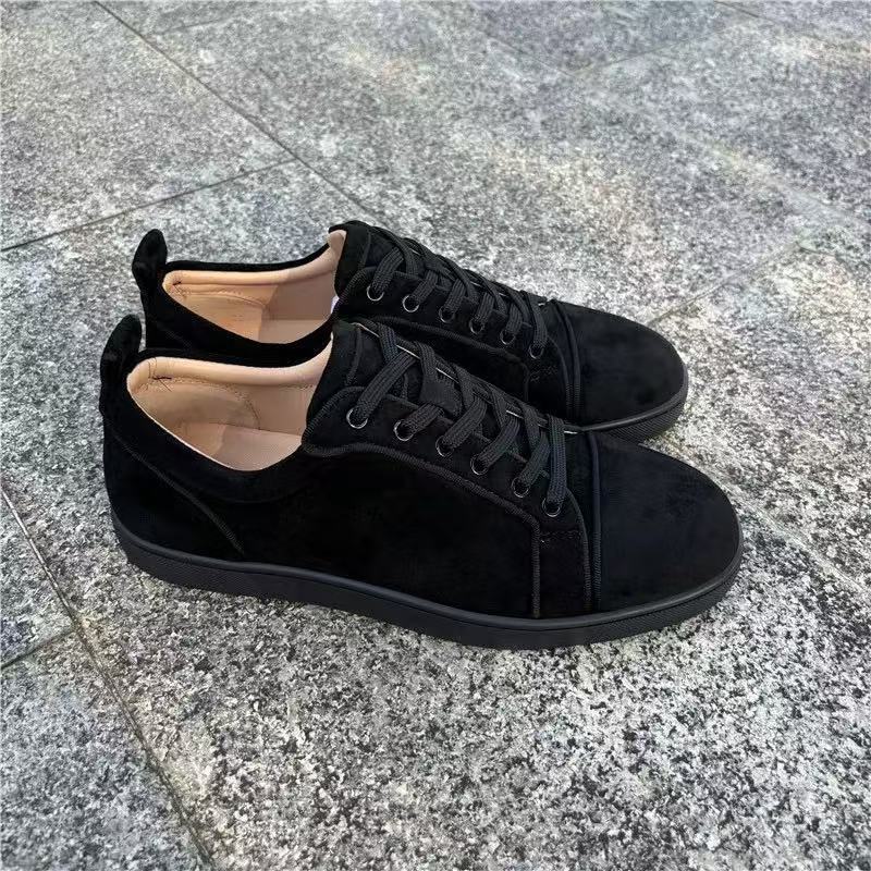 Men's Rivet Red Sole Trendy Flat Breathable Willow Ding Men's Shoes