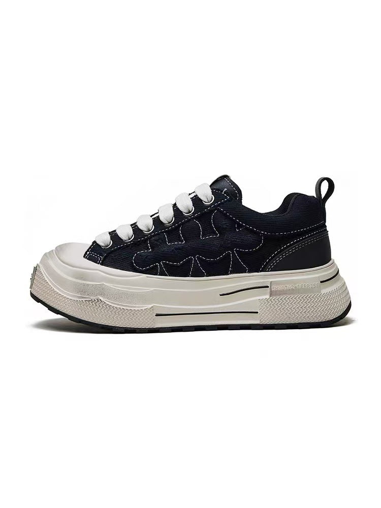 Women's Wang He's Gray Ensemble Series Vintage Plum Blossom Sneakers