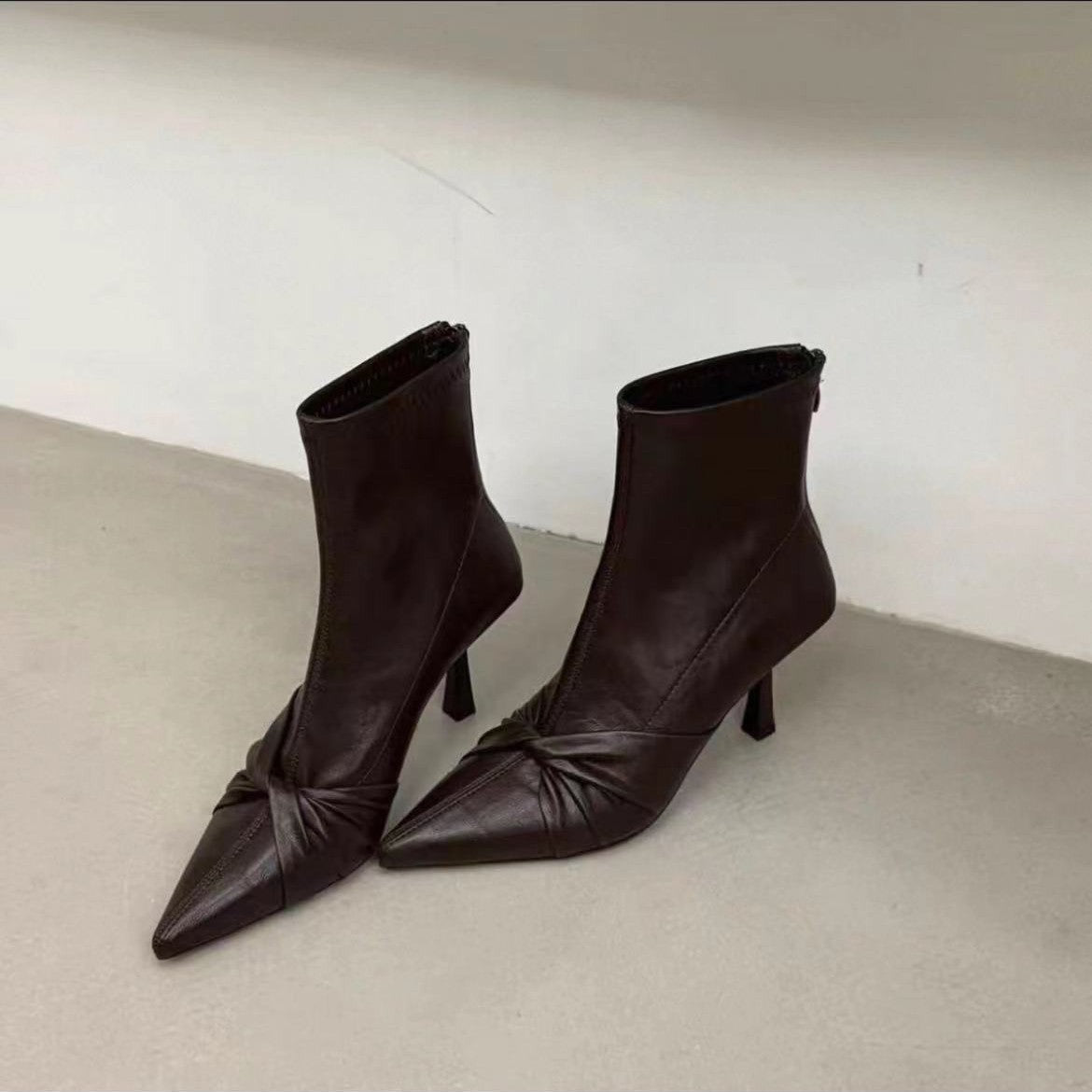 Women's Stiletto Thin Bootie High Slimming Back Zipper Outer Wear Women's Leather Boots