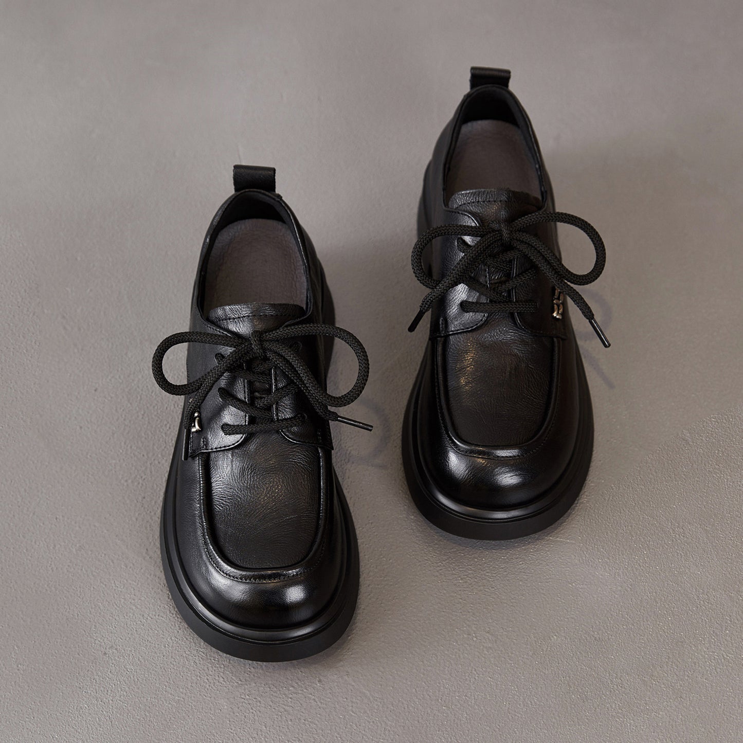 Women's Genuine First Layer Cowhide Retro British Lace Up Heels