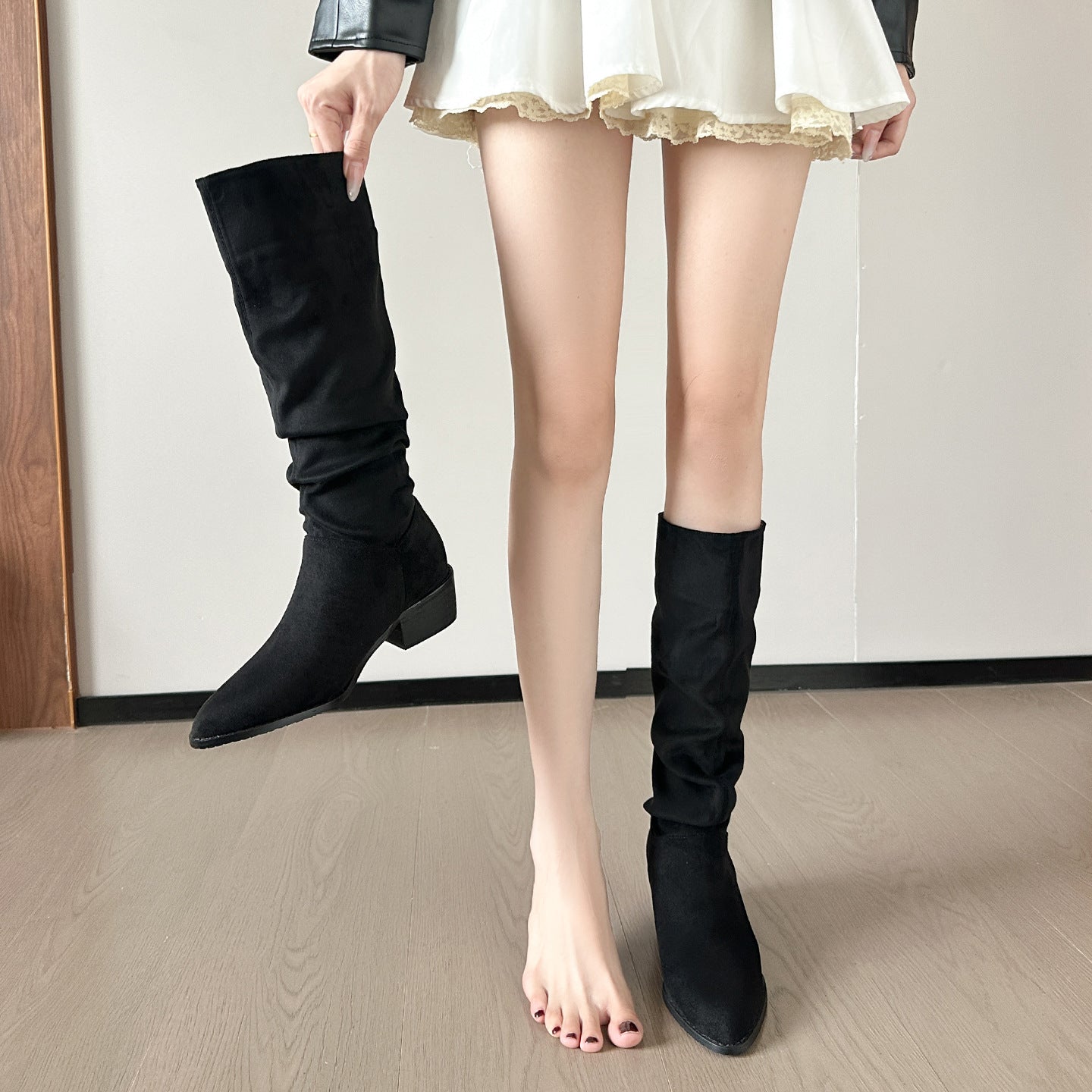 Women's Chunky Knee-high High Retro Slimming Pleated Pile Style Boots