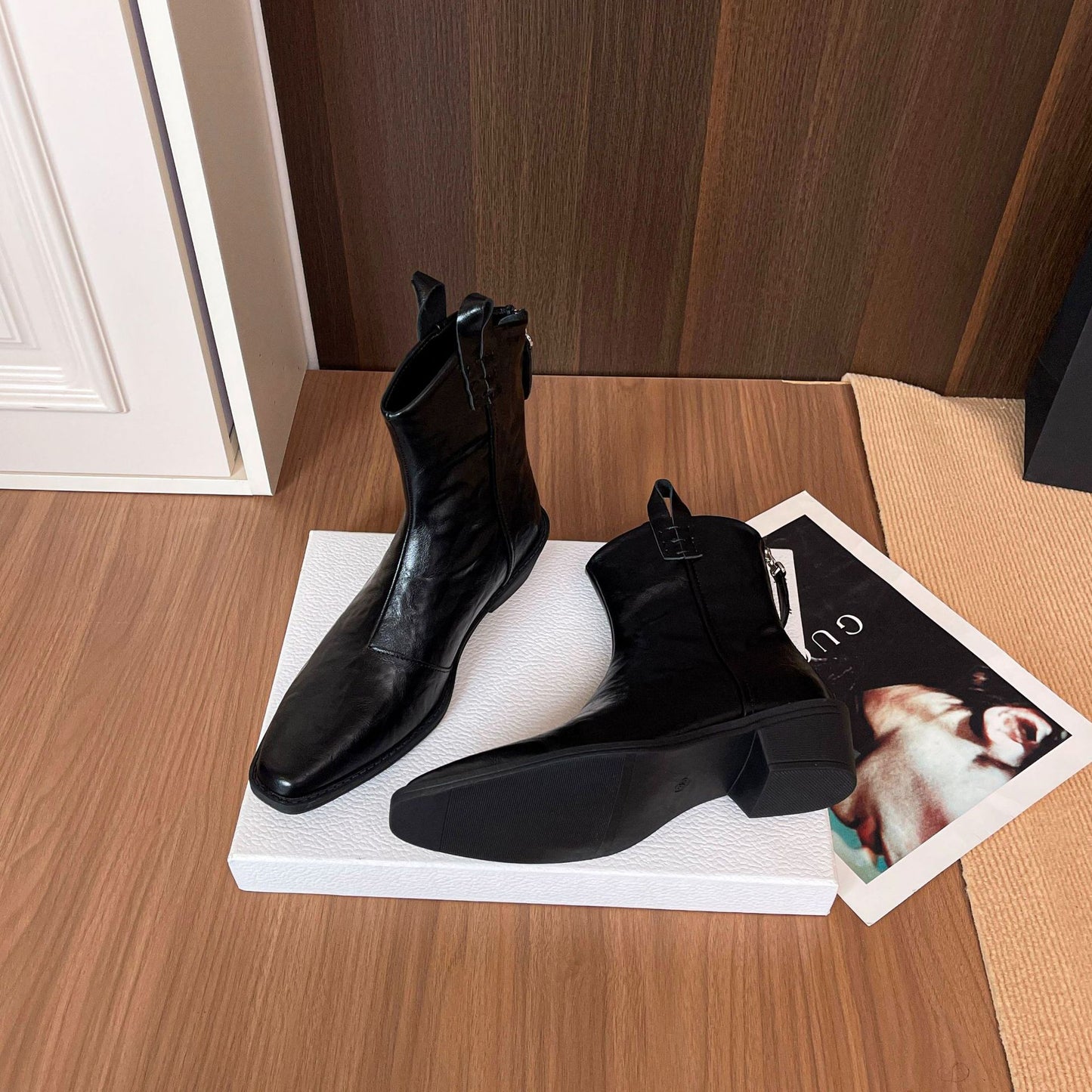 Women's Sheepskin Square Toe Ankle Retro V Cut Small People Show Women's Leather Boots
