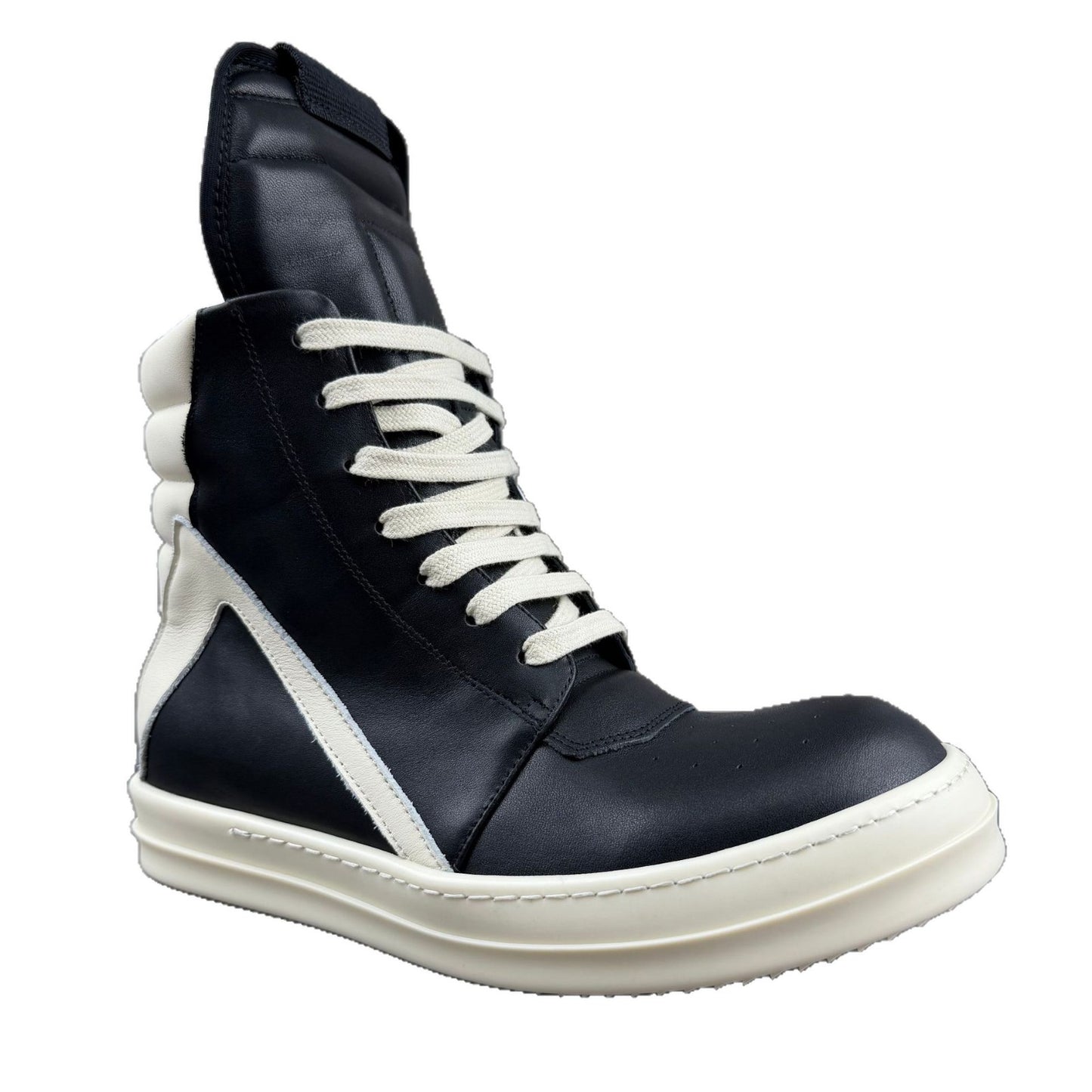 Women's & Men's Genuine Classic Inverted Triangle Men's Board Shoes