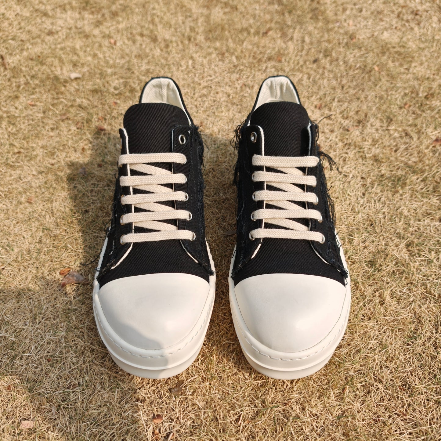 Women's & Men's Trendy Low Top Beggar Couples Breathable Men's Canvas Shoes