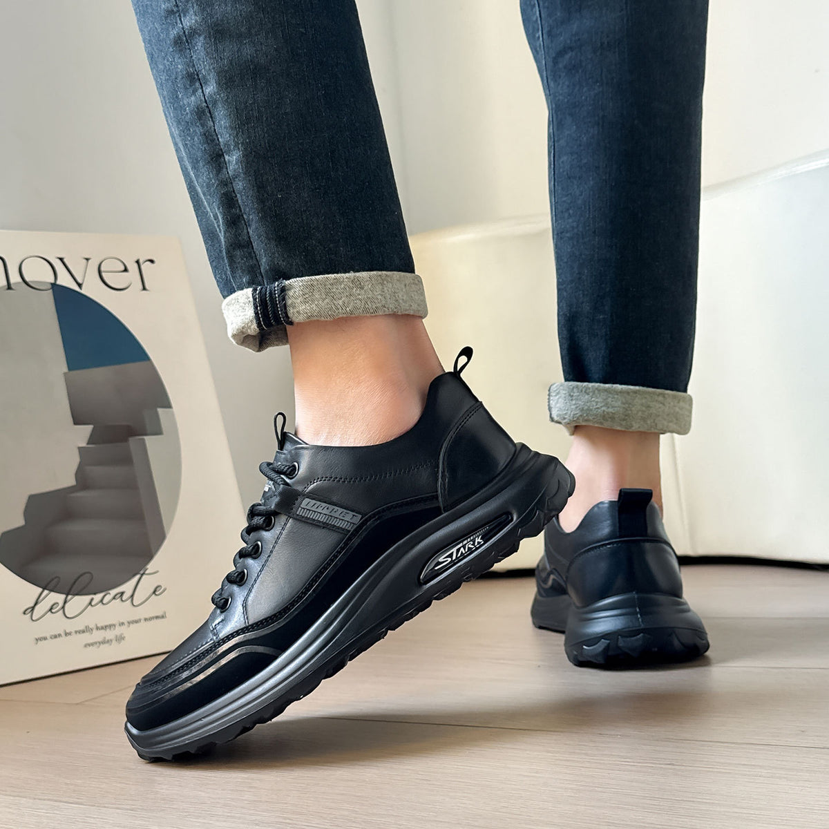 Men's Fashionable First Layer Cowhide Spring Lightweight Men's Sports Shoes