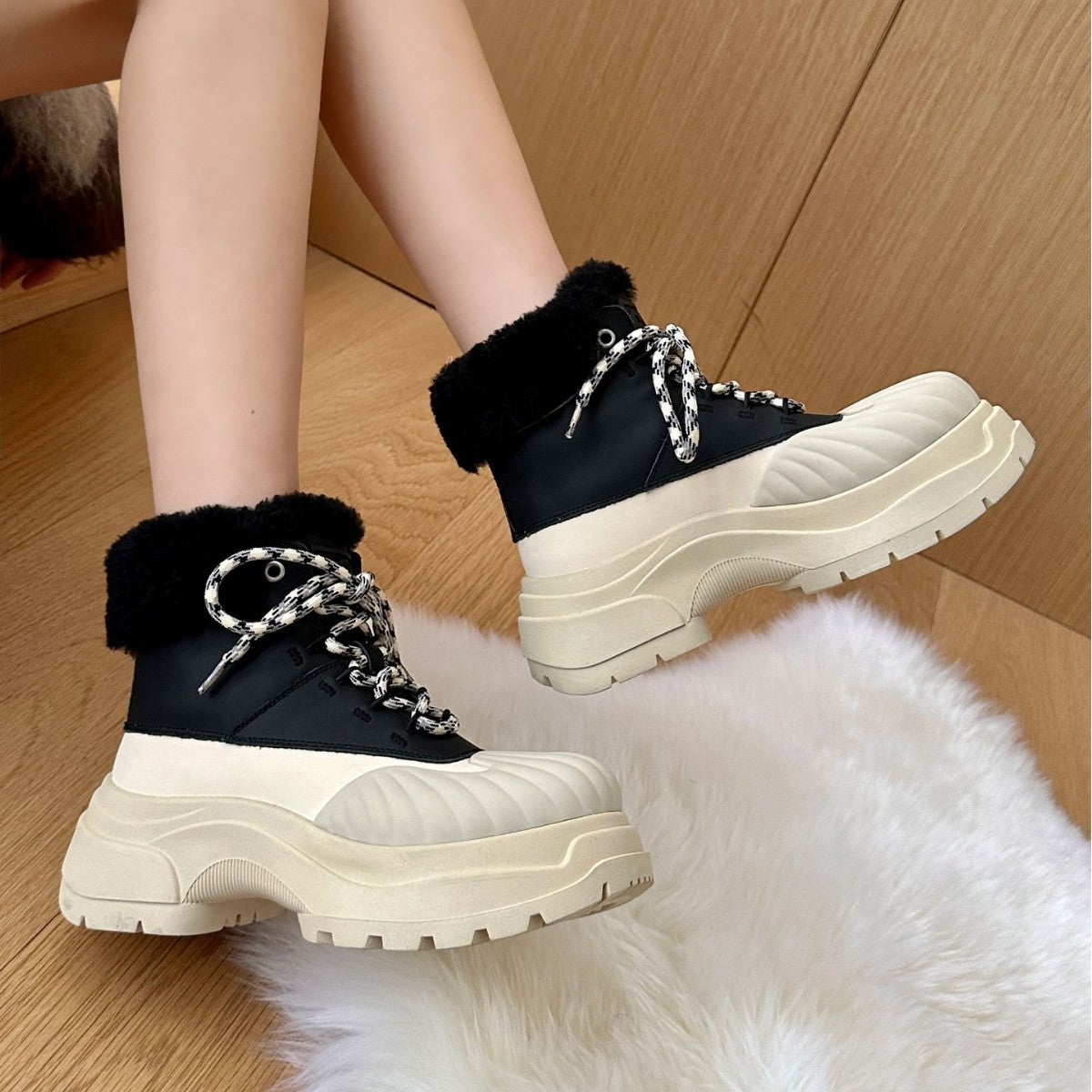 Women's Genuine Warm Thick Bottom Elevator Wild Lamb Snow Boots