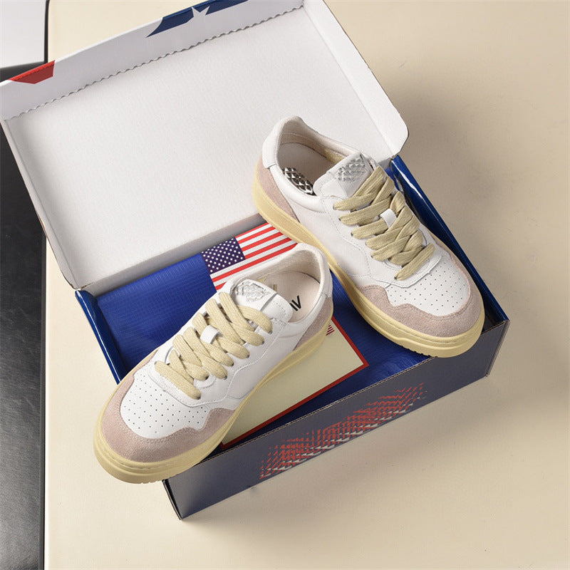 Women's White Thick-soled Black Show Feet Little Sneakers