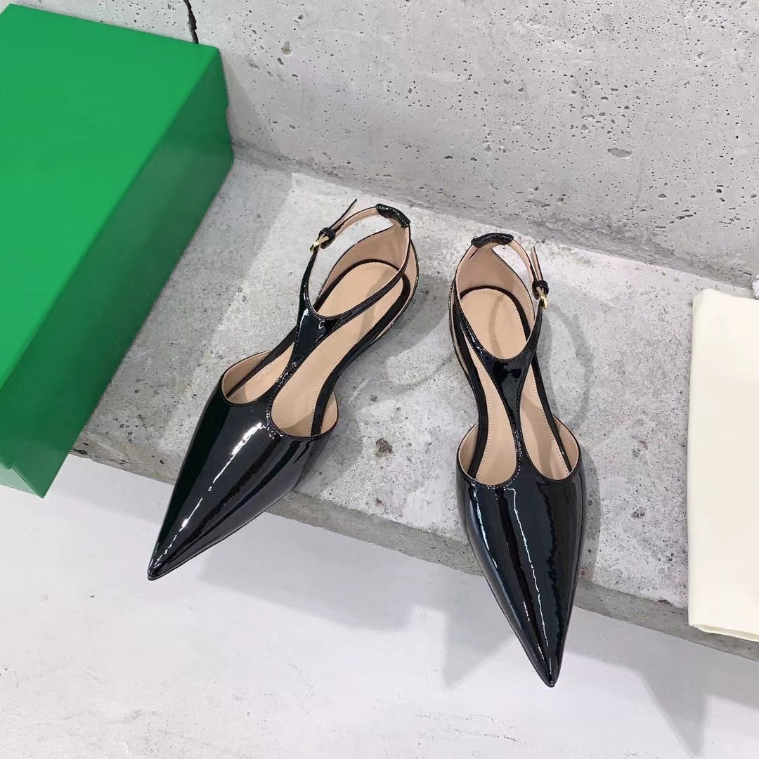 Women's Summer Fashionable Pointed Elegant Side Empty Closed Flat Sandals