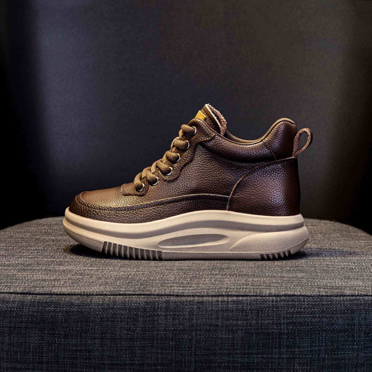 Women's Top Layer Cowhide Comfortable Platform Retro Sports Men's Shoes
