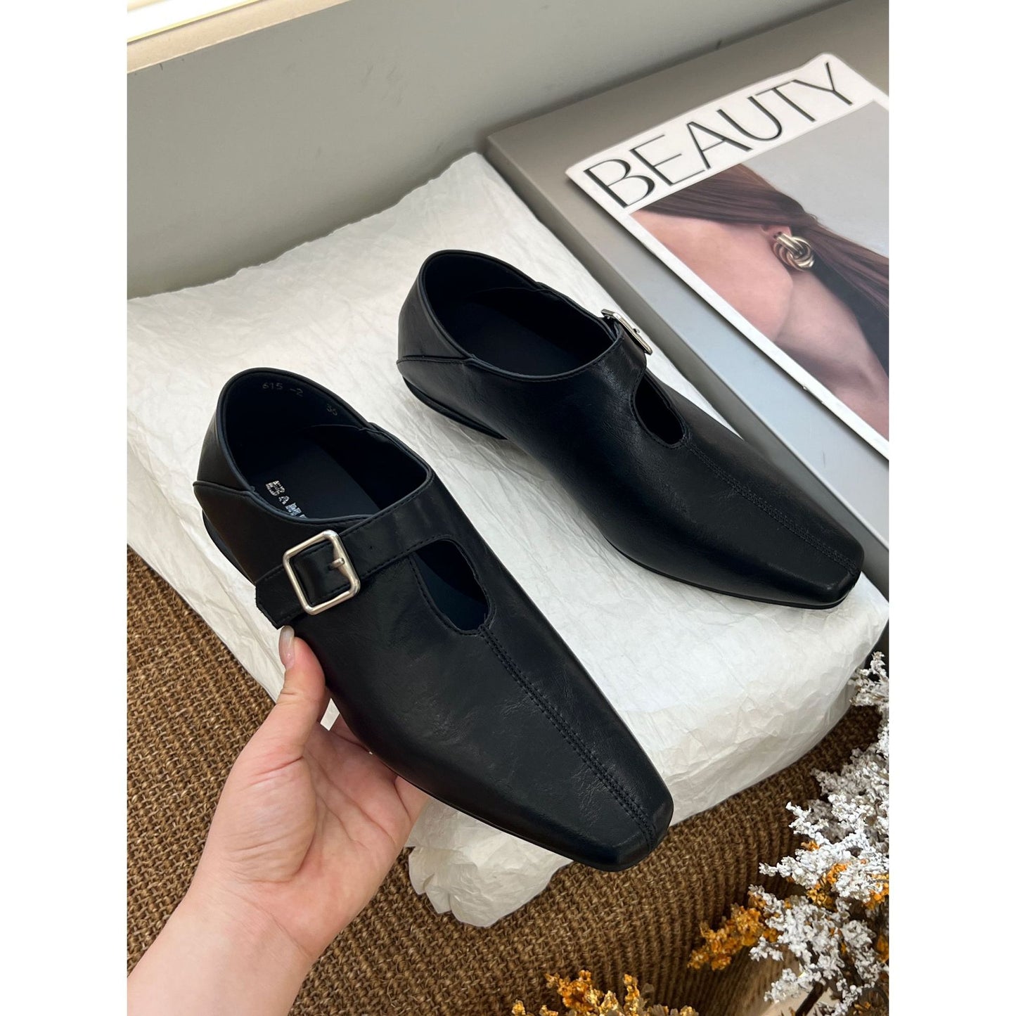Women's Retro British Square Toe Belt Buckle Low Leather Shoes