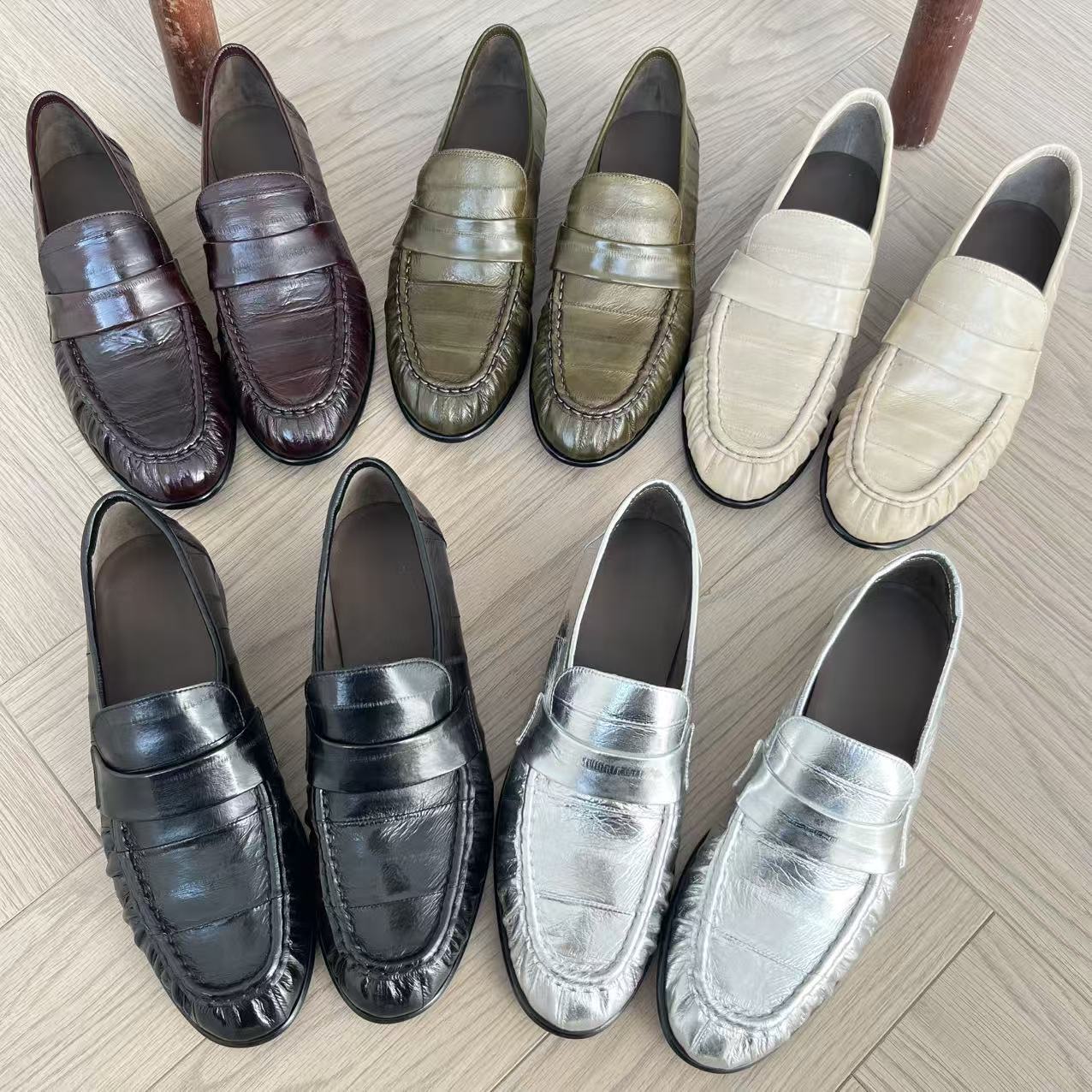 Women's Original Commuter Simple Pleated Eel Skin Pumps One Pedal Women's Casual Shoes