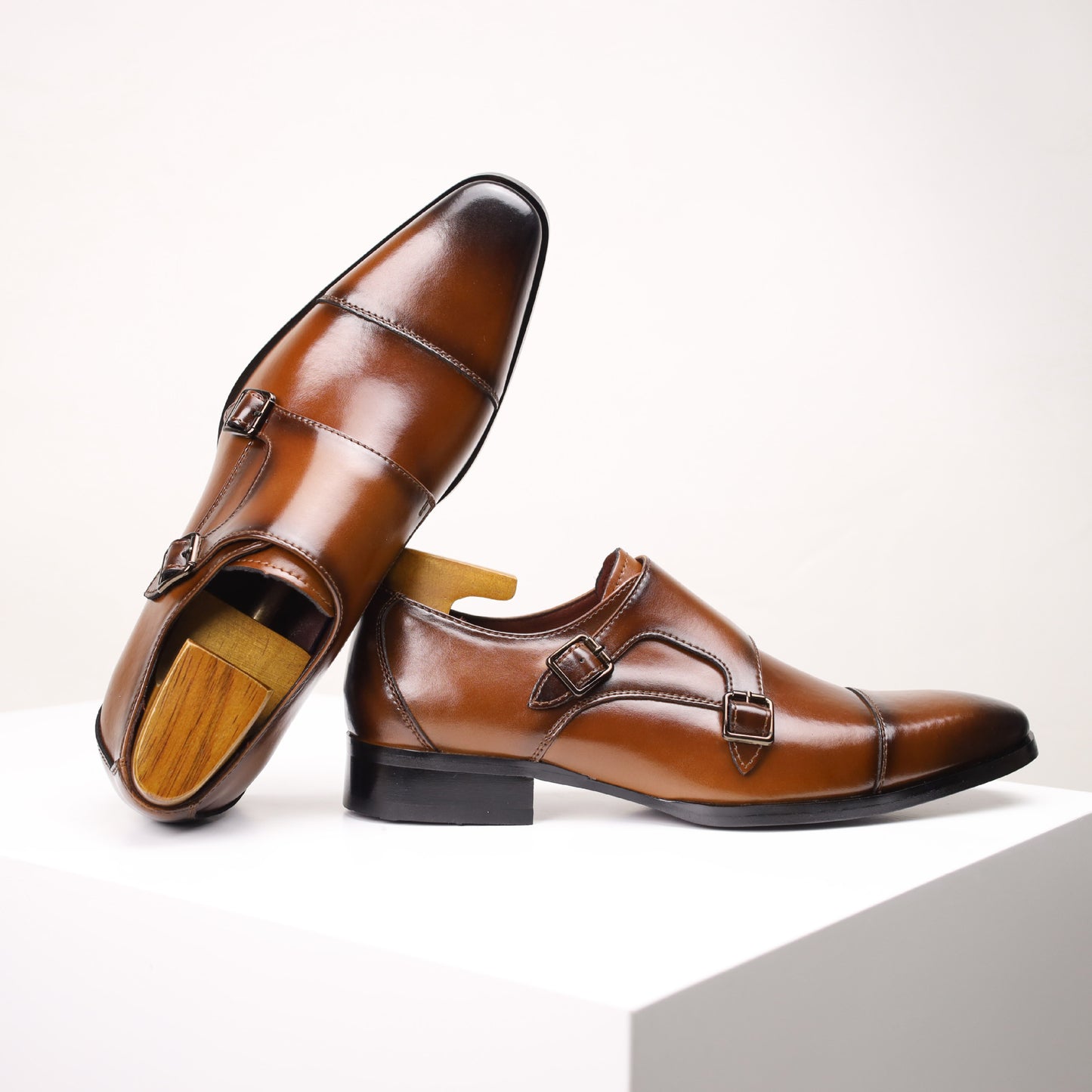 Men's Plus Size Gentleman British Style Formal Wear Men's Business Leather Shoes