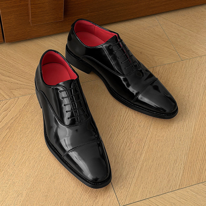 Men's Formal Wear Shiny Patent Red Background Into Men's Casual Leather Shoes