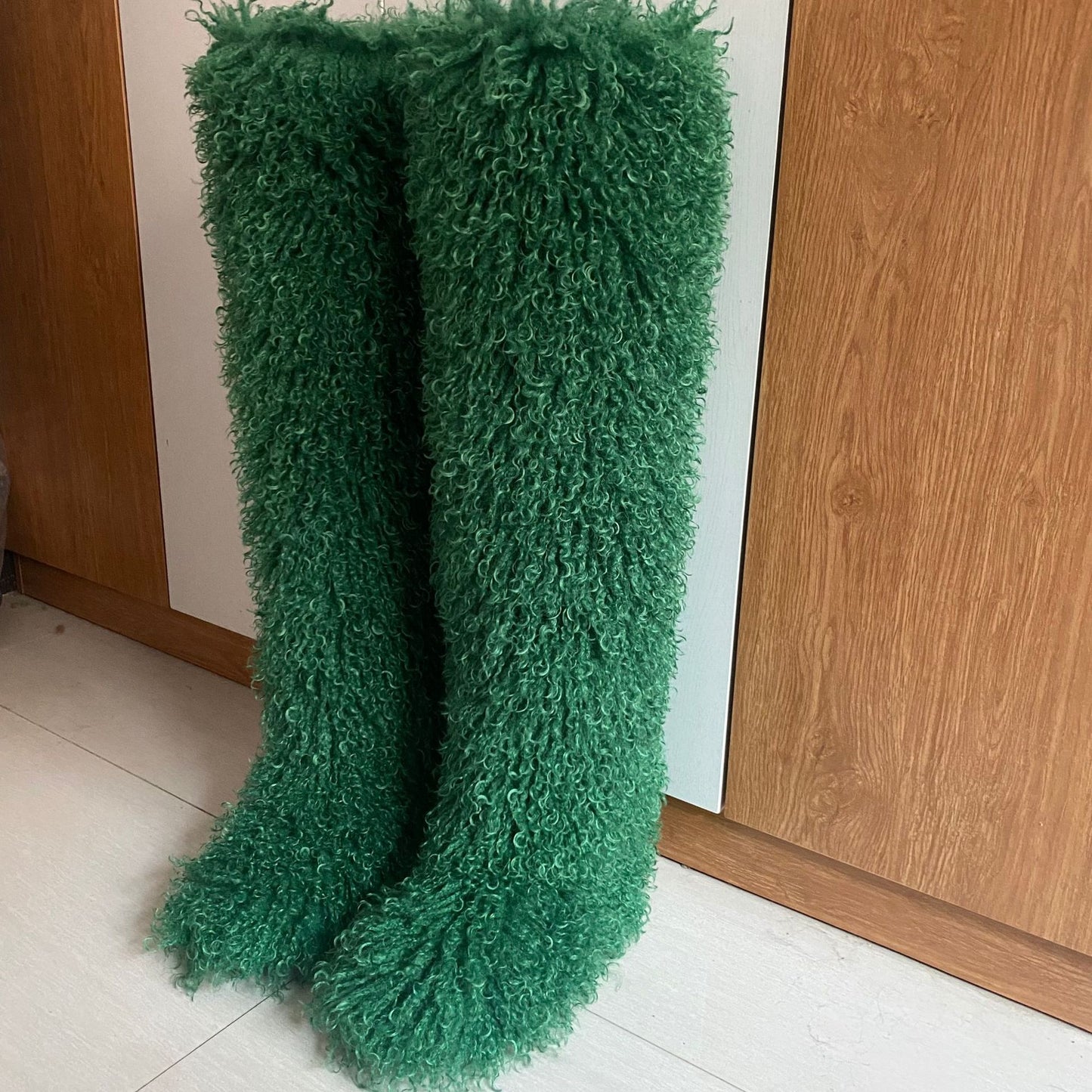 High Imitated Tibet Sheep Fur Thigh Height Over The Snow Boots