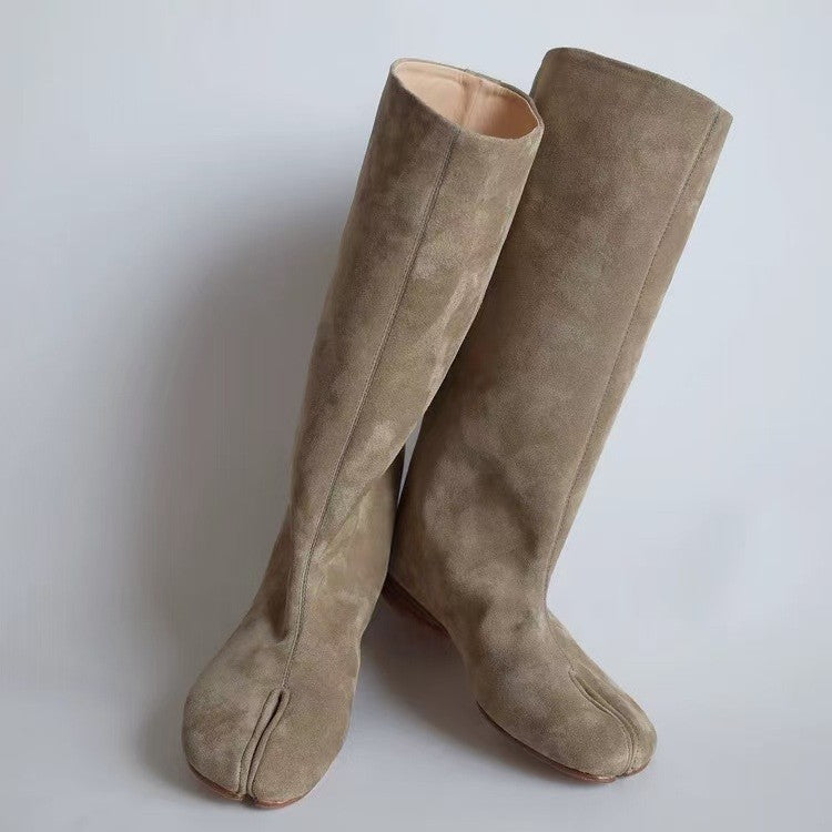 Women's Split Toe Chunky Ankle Flat Horseshoe Fashion Boots
