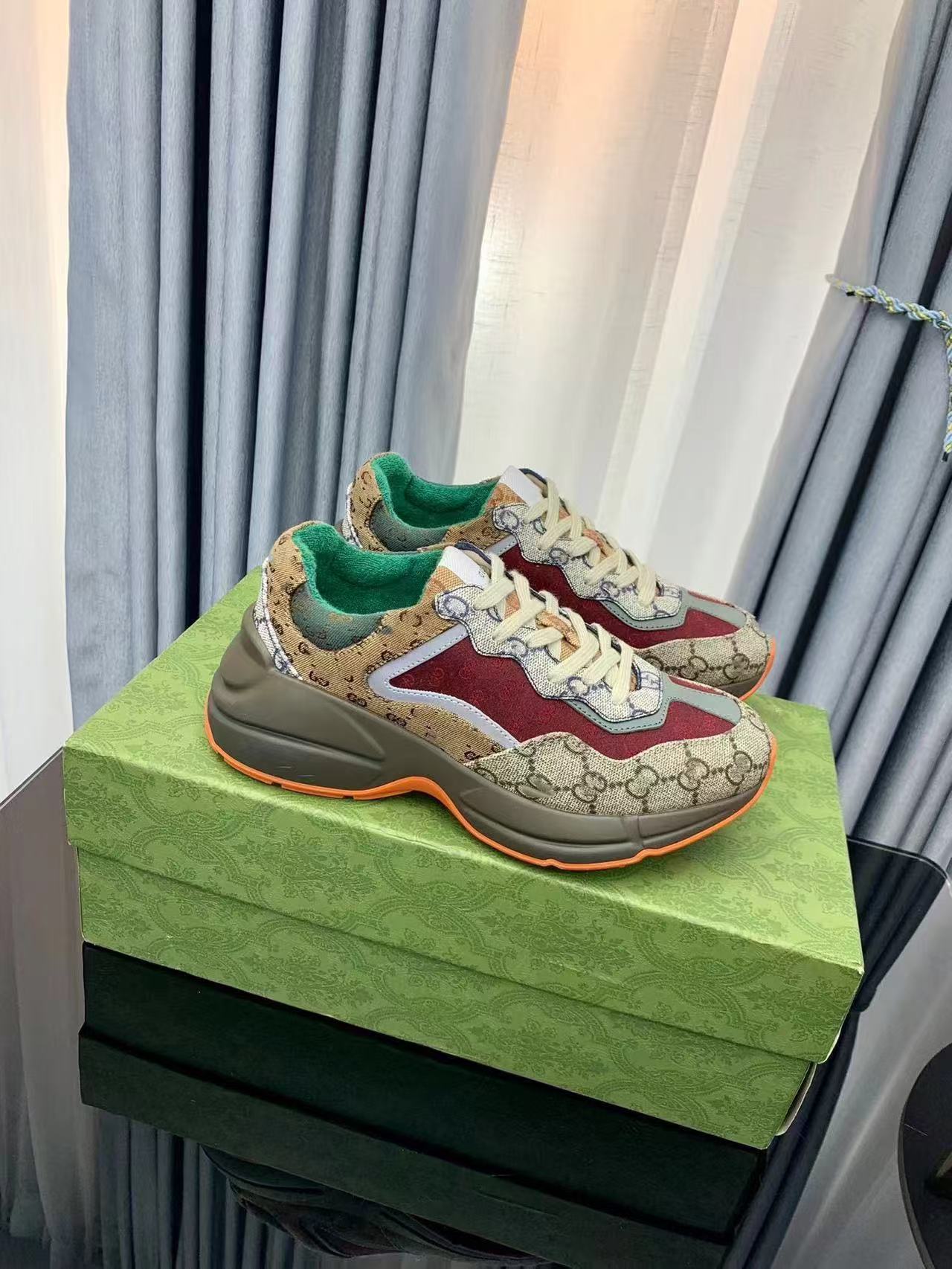 Women's Authentic Clunky Platform Height Increasing Retro Women's Shoes