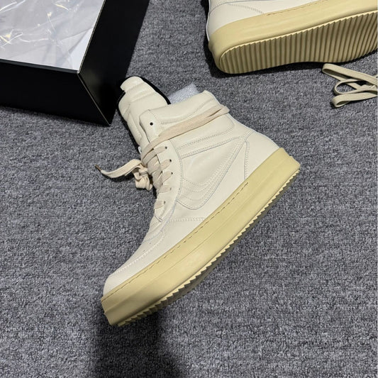 Flat Fashion Couple Infringement Inverted Triangle Height Increasing Niche Men's Board Shoes