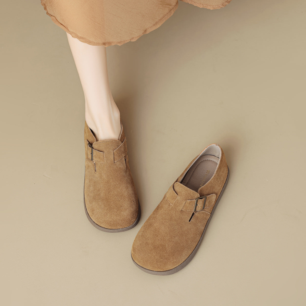 Women's Genuine Retro Platform Cowhide Slip-on Soft Bottom Women's Fashion Shoes