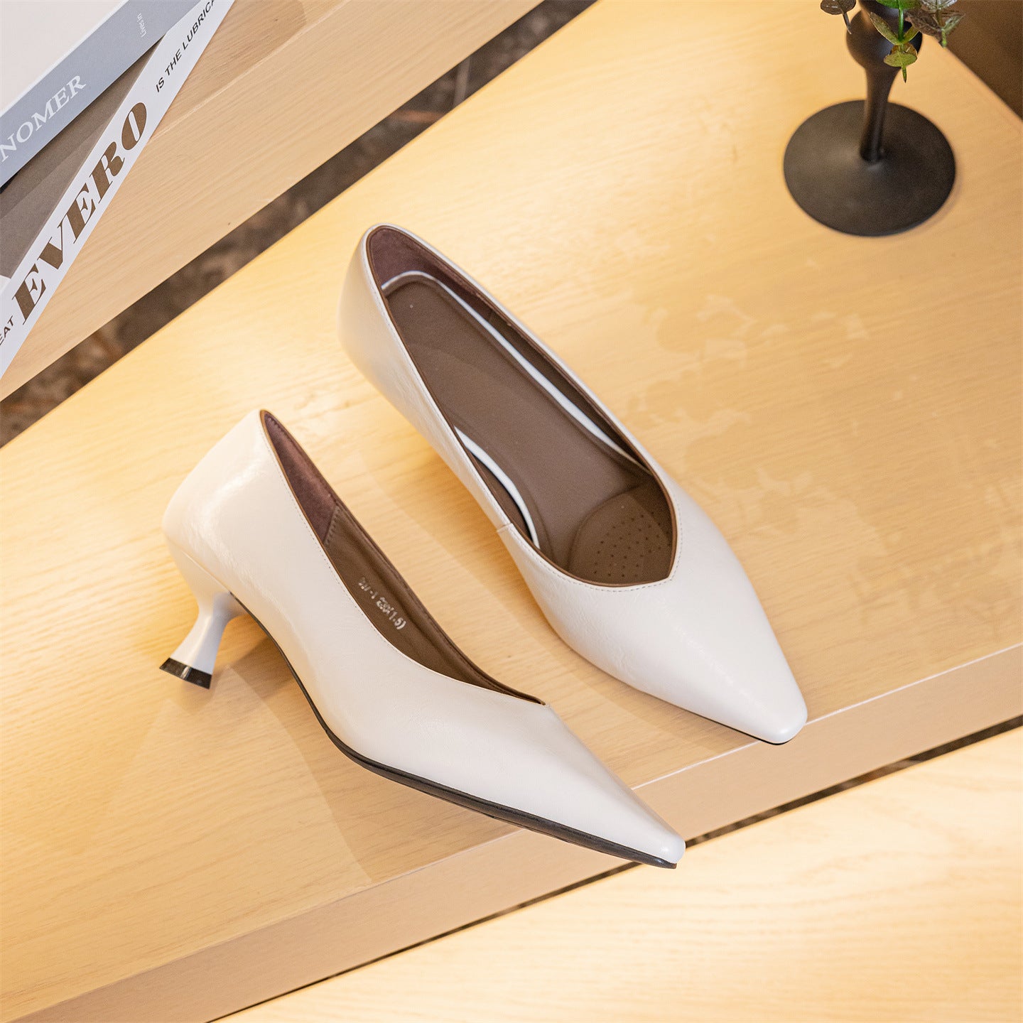 Women's Cowhide Stiletto Spring Light Luxury Commuter Authentic High Heels