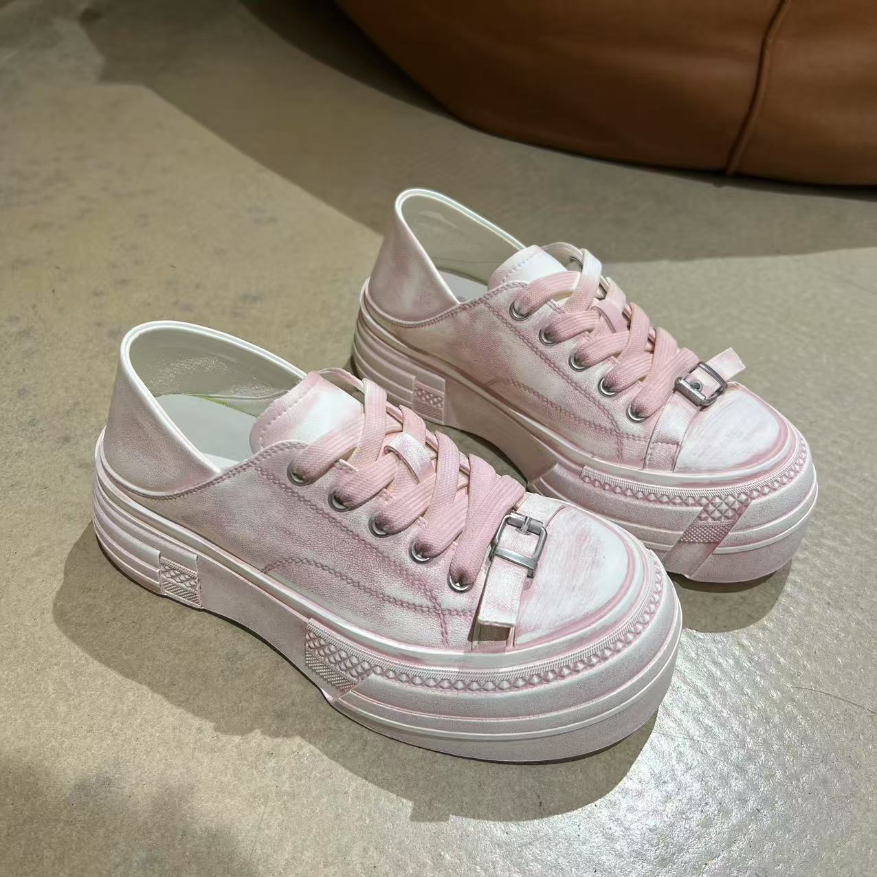 Women's Thick Bottom Brushed Old Belt Buckle Casual Shoes