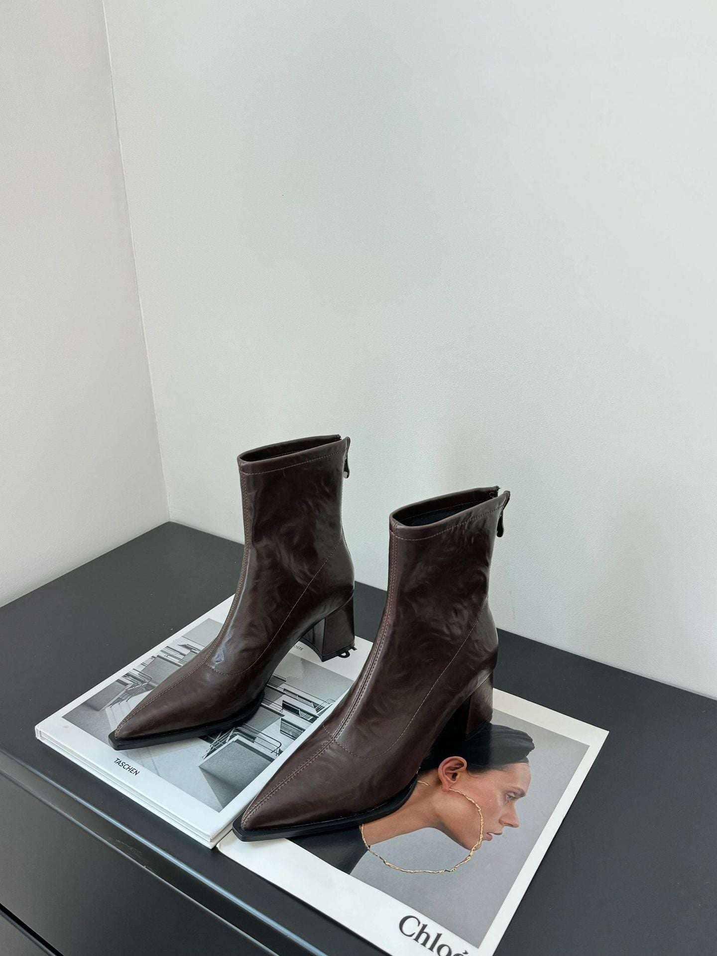 Women's Pointed Stretch High Thin Design Chunky Women's Leather Boots