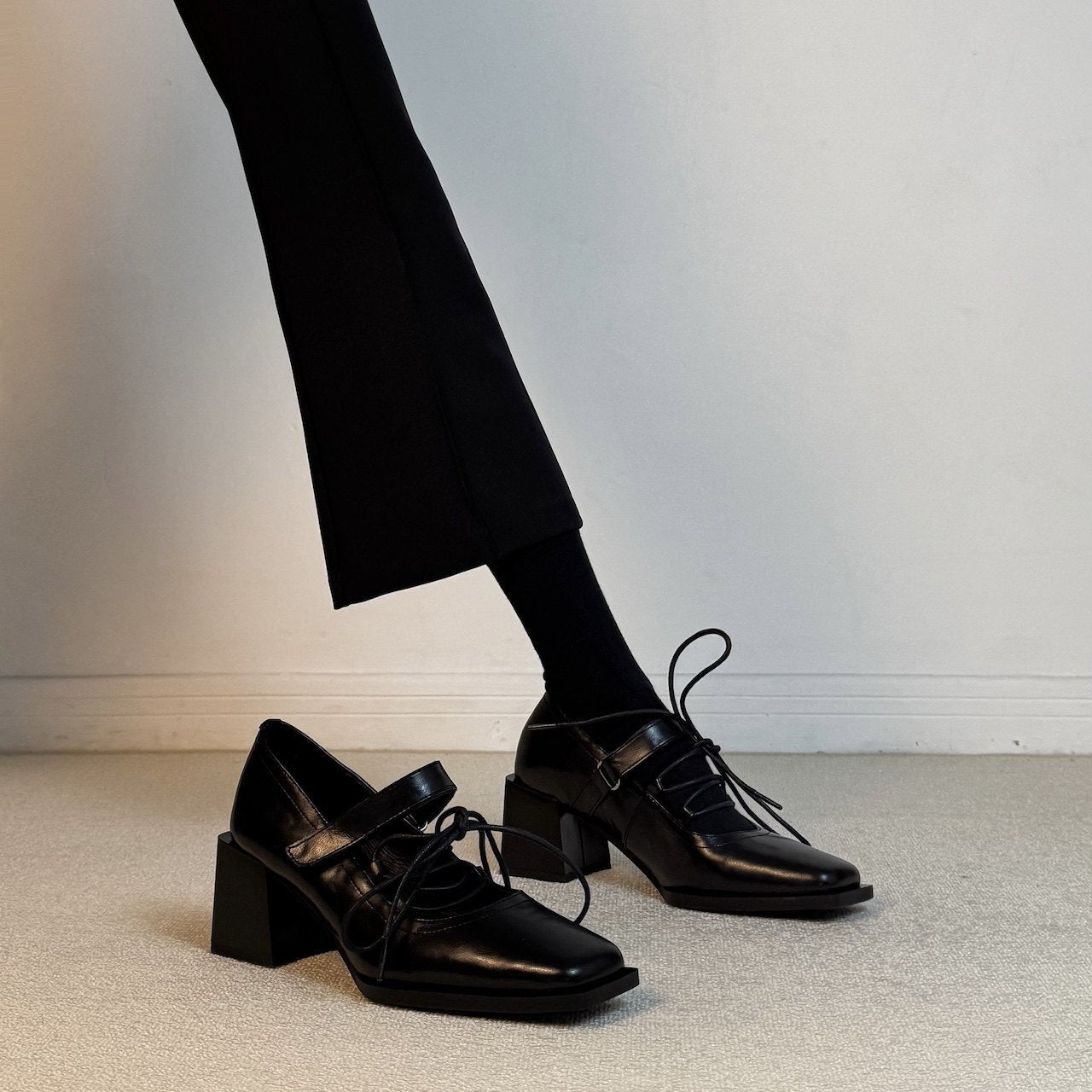 Women's Jane Chunky Square Toe High Commute Women's Fashion Shoes
