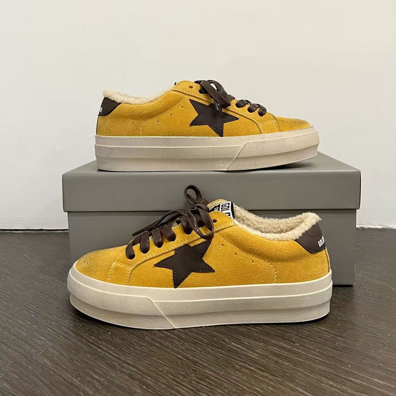 Women's Genuine Distressed Dirty Golden Goose Lamb Fur With Veet Men's Shoes