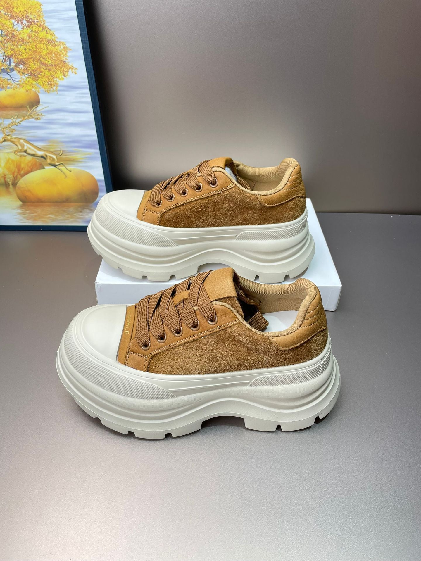 Women's Layer Cowhide Small Thick Bottom Heightened Platform Women's Sports Shoes