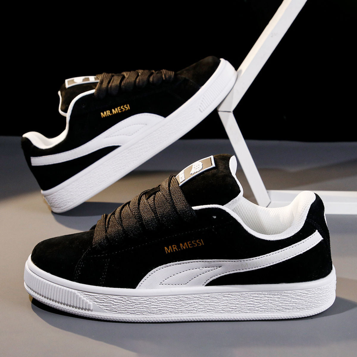 Men's National Fashion Niche Comfortable Retro Good-looking Sneakers