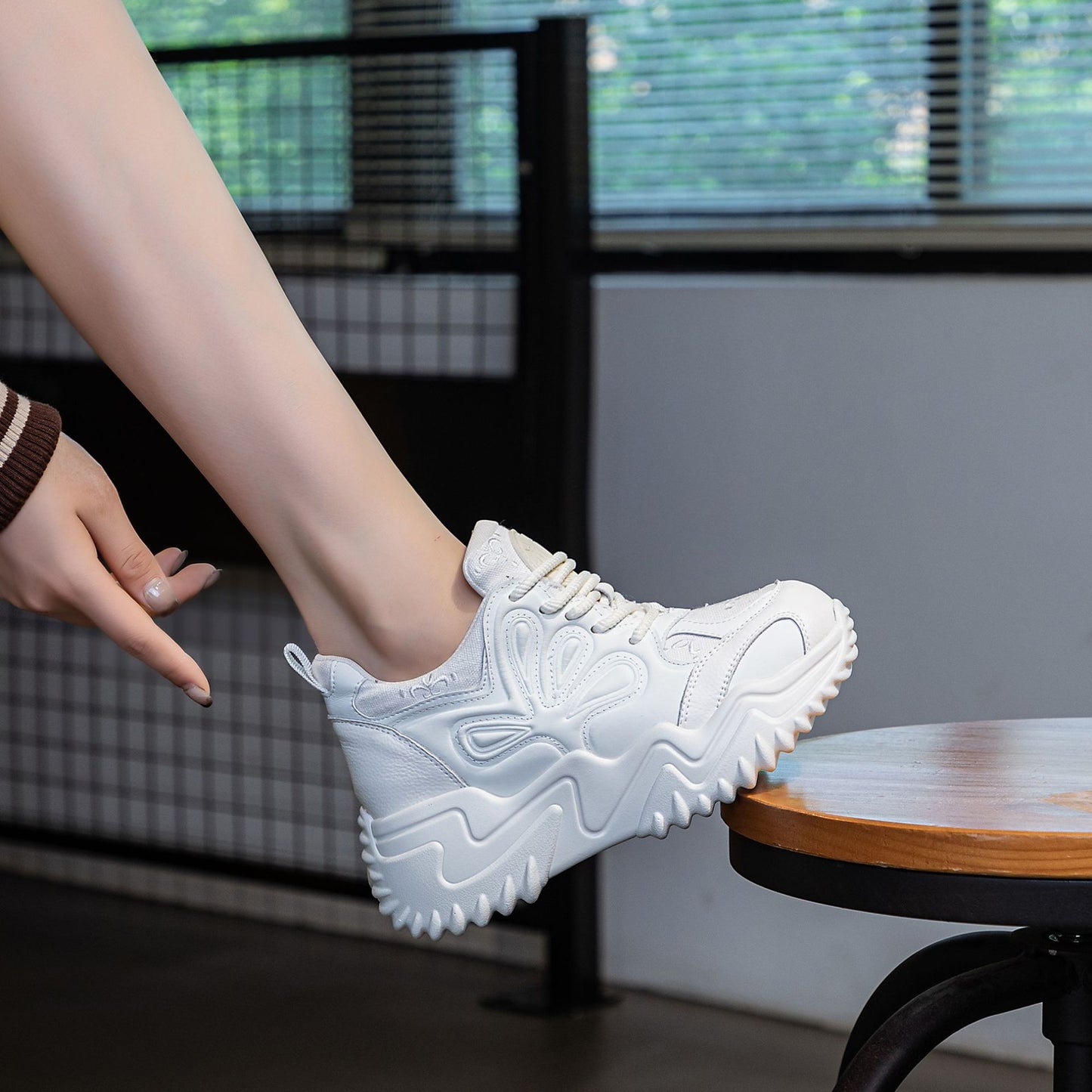 Women's White Autumn Thick-soled Fashionable Breathable Casual Shoes